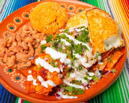 Chilaquiles Con Huevo