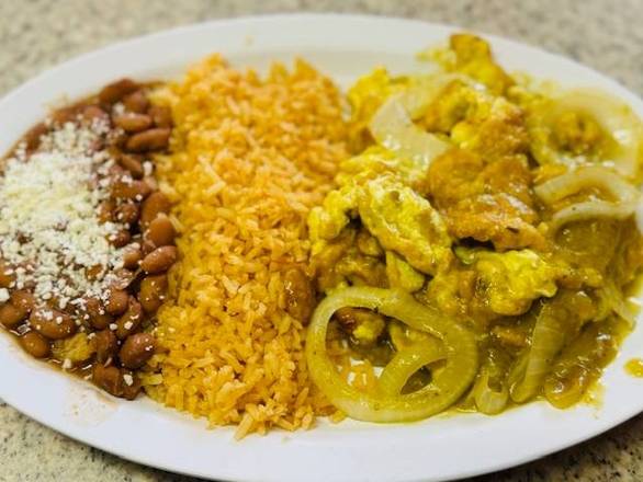 Huevos En Salsa Verder