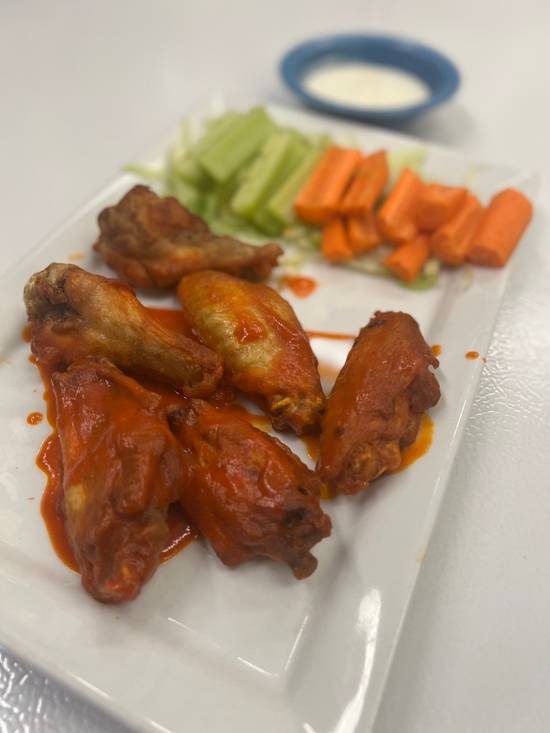 D - SPICY BUFFALO WINGS *