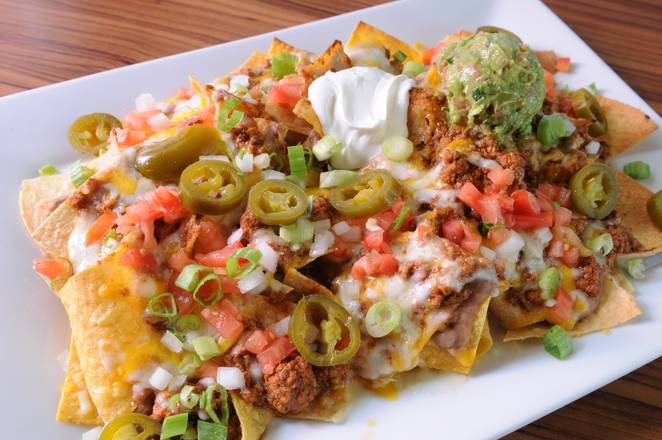 D - SUPER NACHOS *