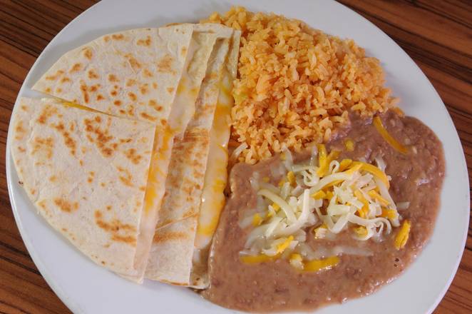 KIDS CHEESE QUESADILLA