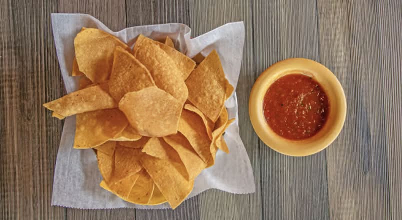 Chips y salsa small