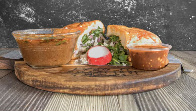 Torta de birria