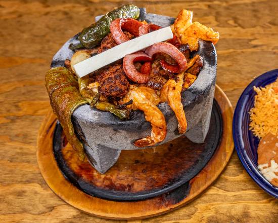 41. Molcajete