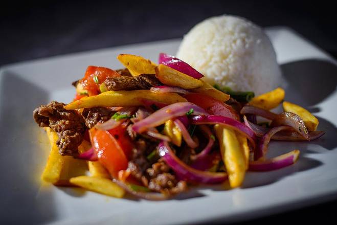 Lomo Saltado