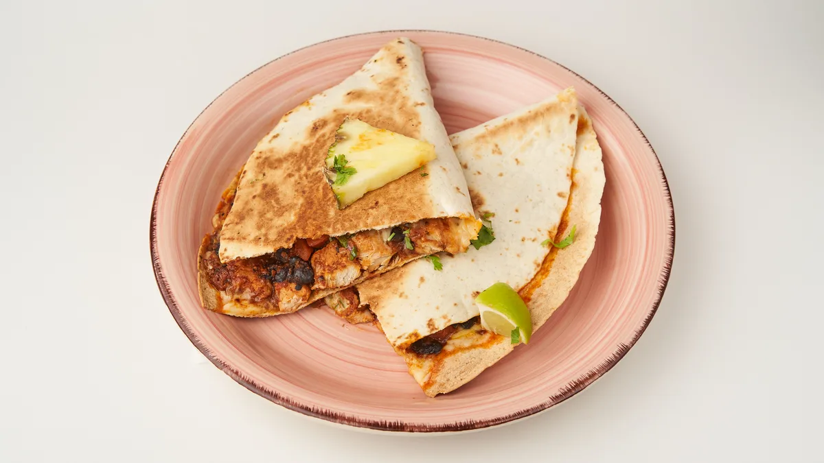 2. Chipolte-Chicken-Quesadilla