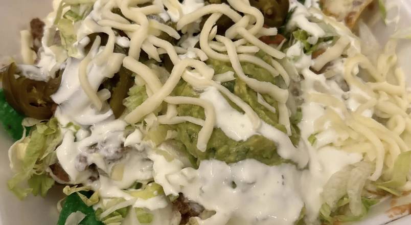 NACHOS CARGADOS Loaded