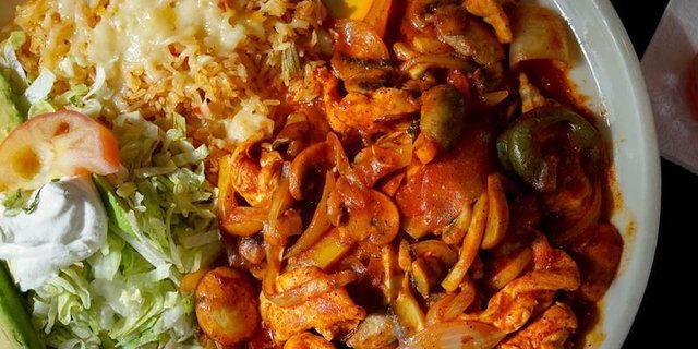 Arroz Con Pollo