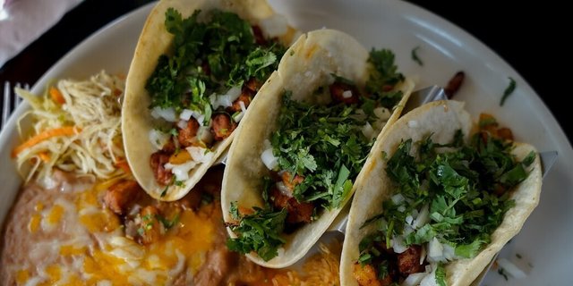 Tacos Al Pastor