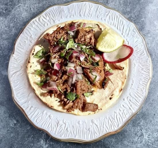 Barbacoa De Res Taco
