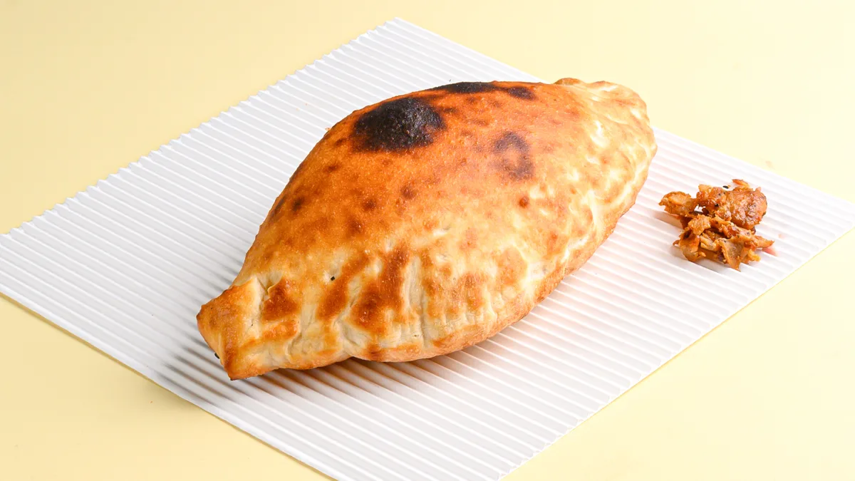 Innbakt Kebabpizza