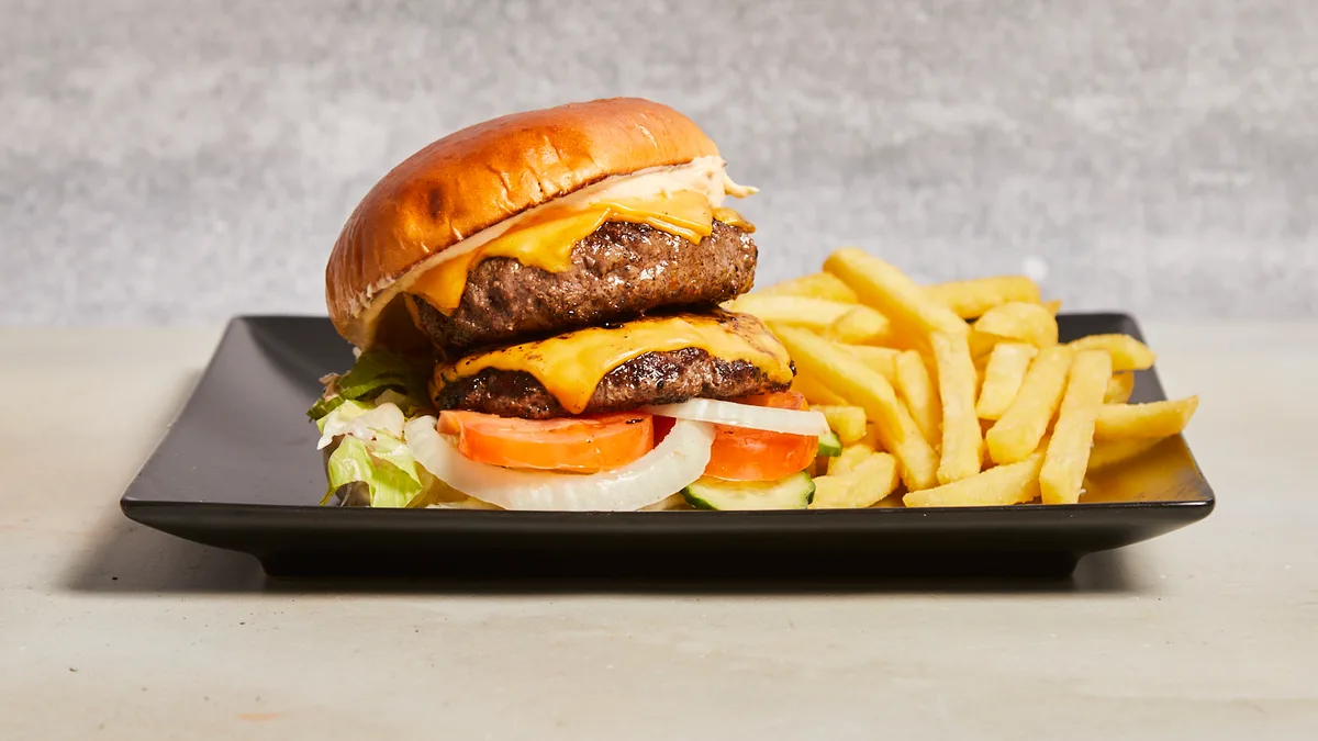 XL Burger