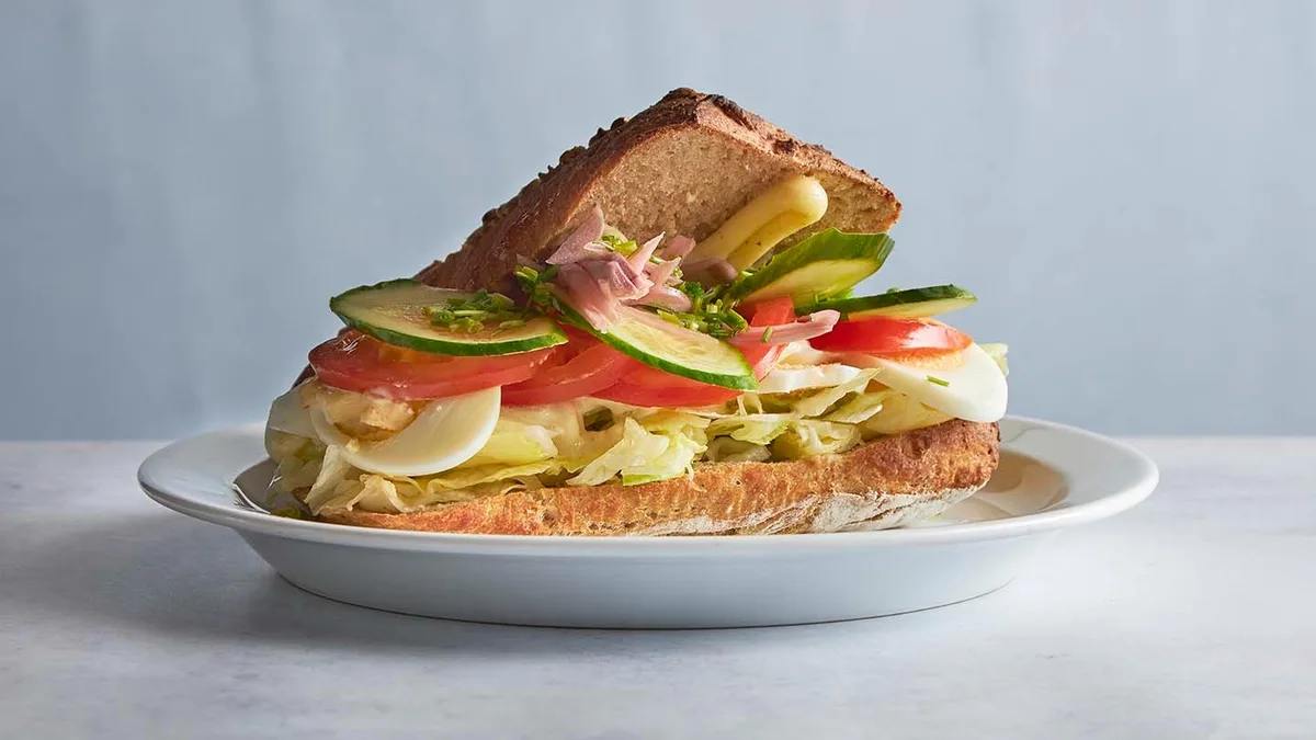 Sandwich æg and tomat (V)