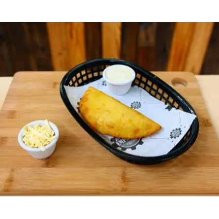 Empanada de Maduro con Queso Solterita