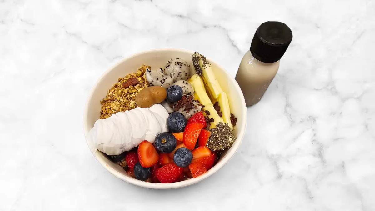 Breakfast Granola Bowl