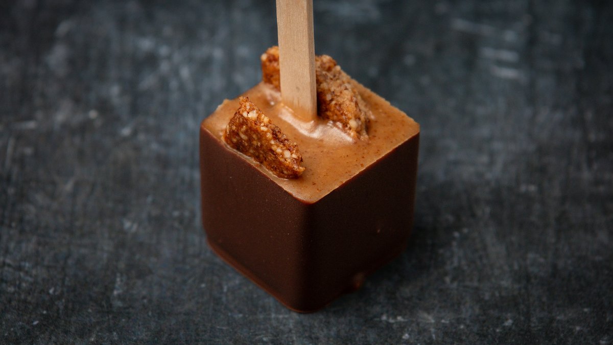 Crunchy Caramel Cube on Stick