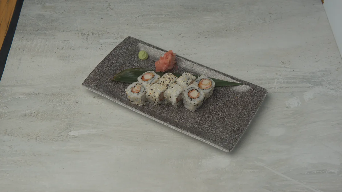Cali tempura losos krem sir