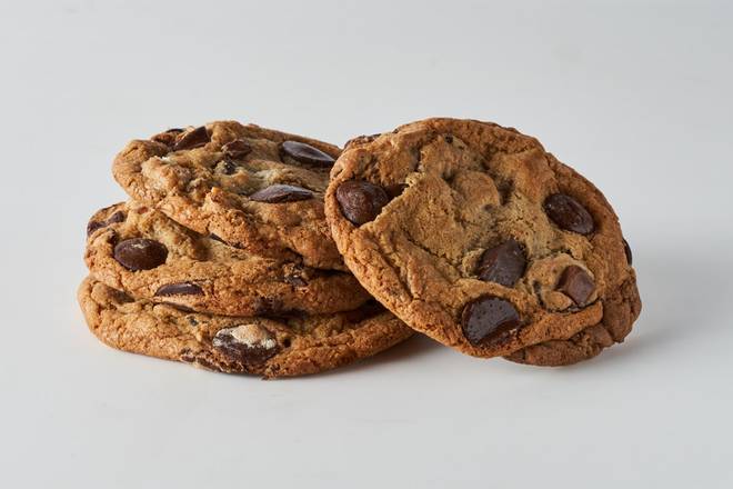 Sandy's Amazing Chocolate Chunk Manifesto Cookie