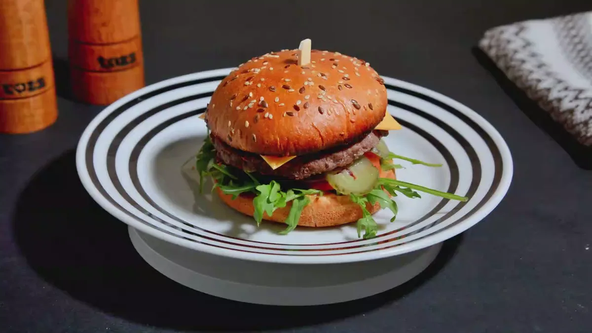 Cheeseburger 540 gr*