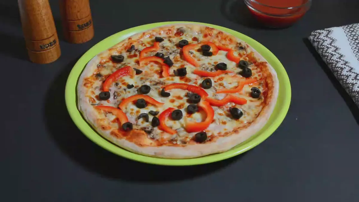 Pizza Quattro stagioni  730 gr*+ Suc