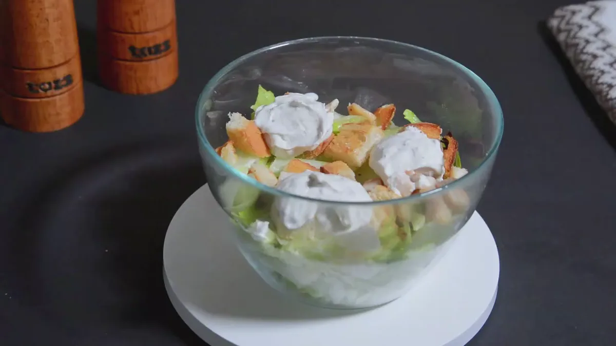 Salata Caesar 350 gr*