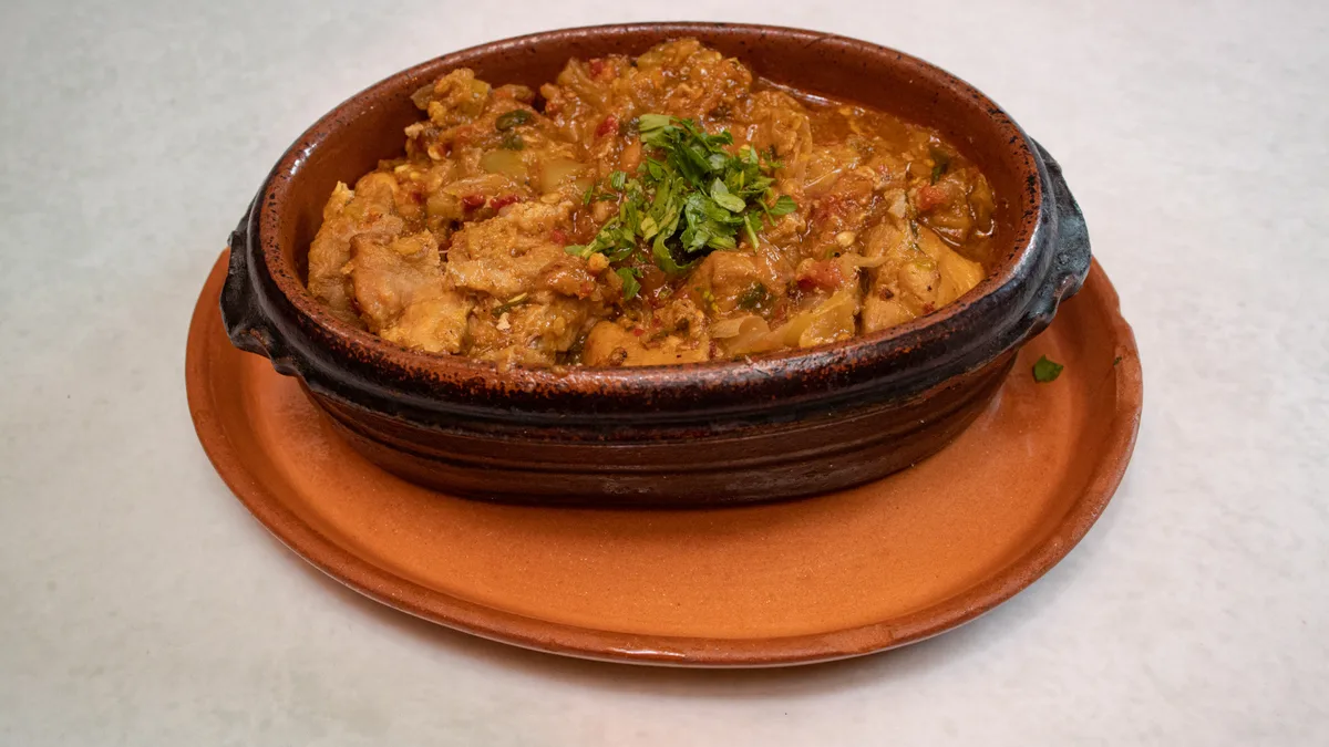 Leskovačka mućkalica (ljuto)