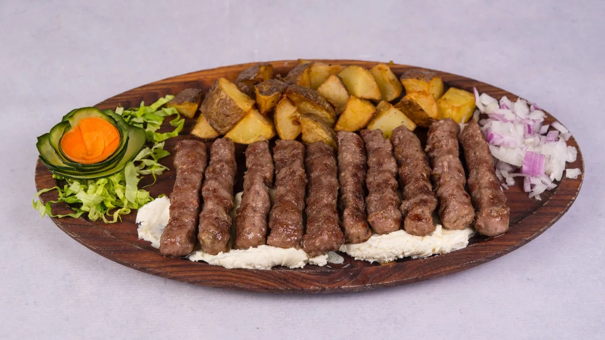 Ćevapi na kajmaku 10kom