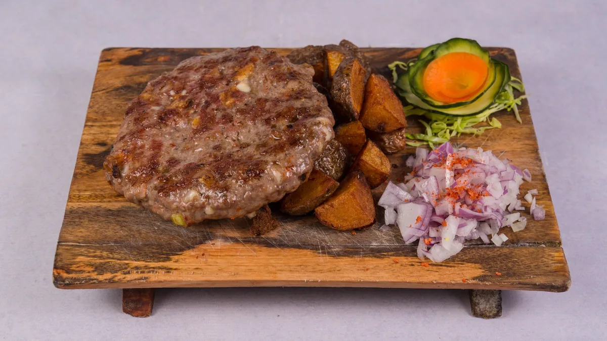 Gurmanska pljeskavica 350gr