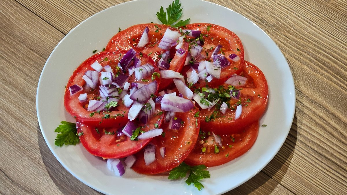 Paradajz salata