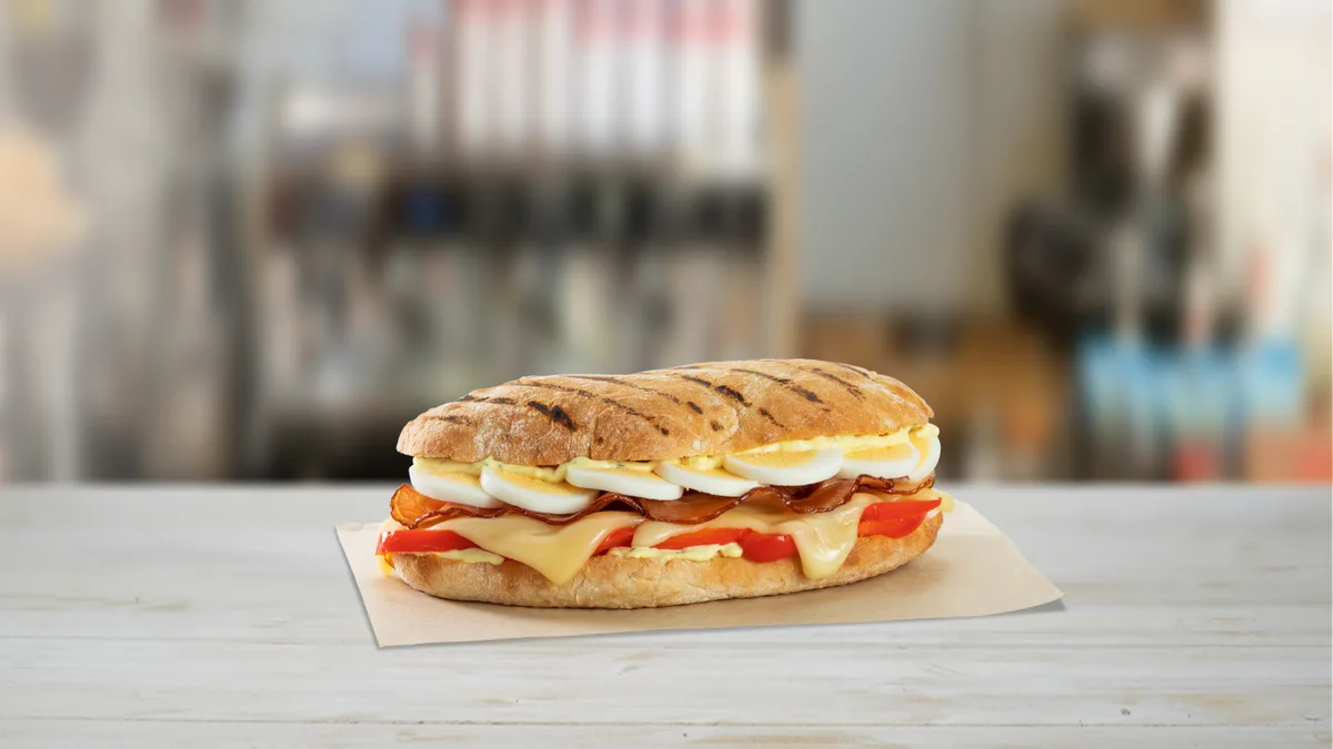 Make your Own Grande Sandwich with 6 Ingredients of you Choice