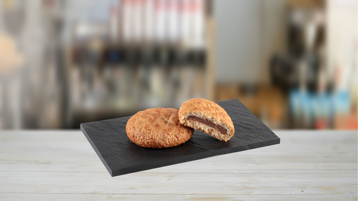 Oat Cookies with Apple and Cinnamon Filling