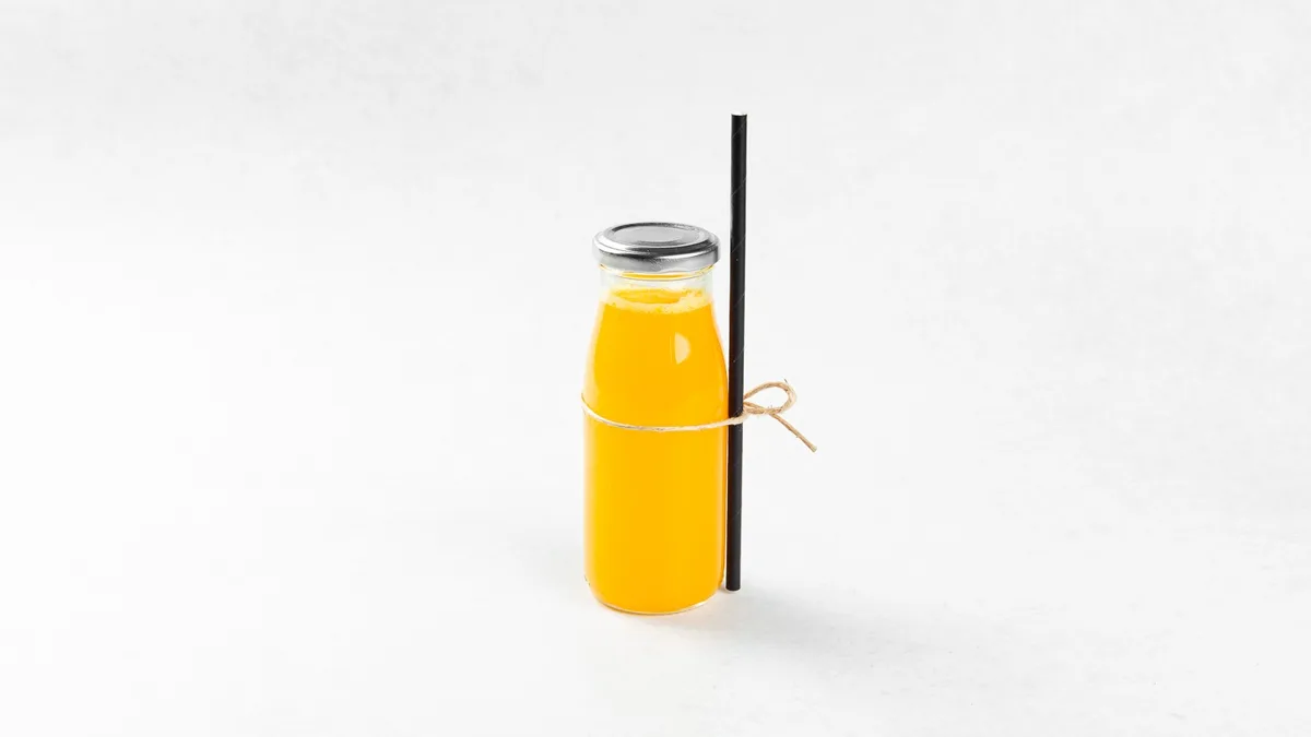 Sveže stisnjen pomarančni sok (200 ml)