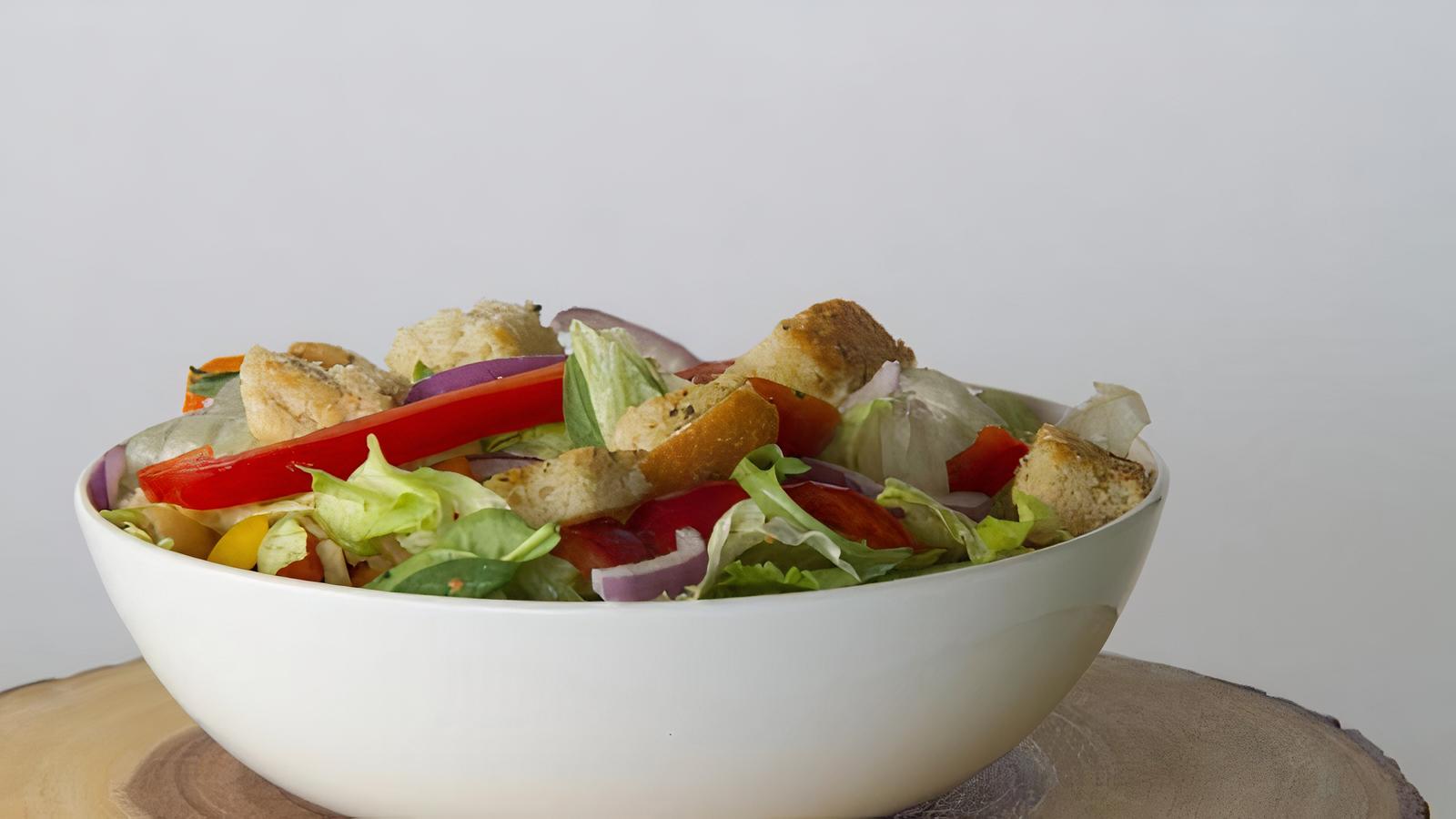 Garden Fresh Salad (Personal)