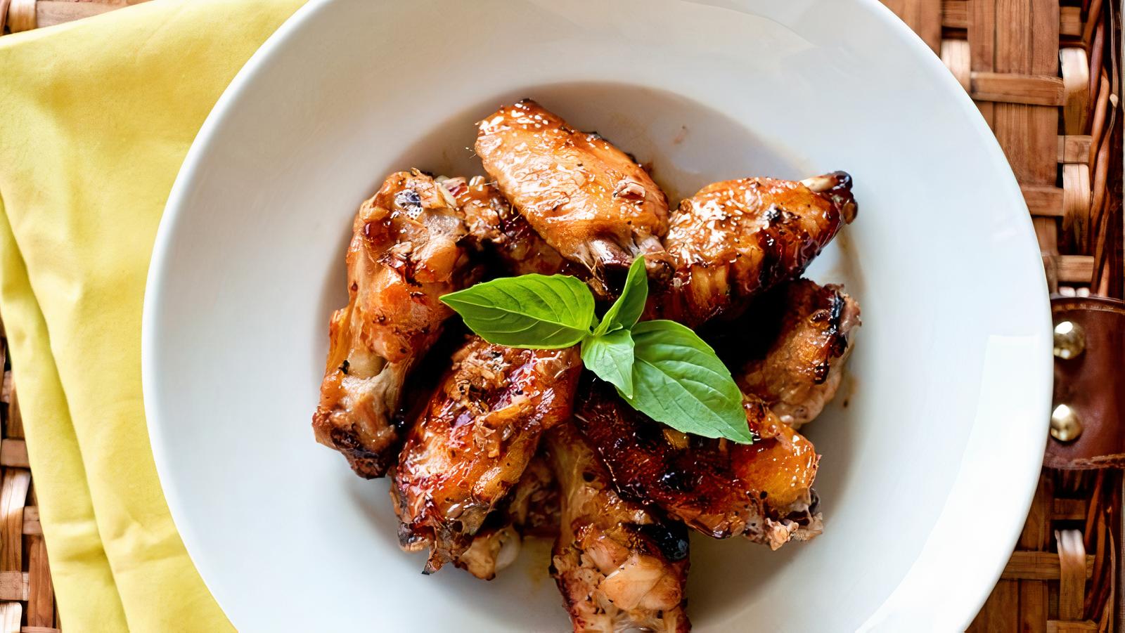 Wings (7-8 Juicy Wings Per  Lb)
