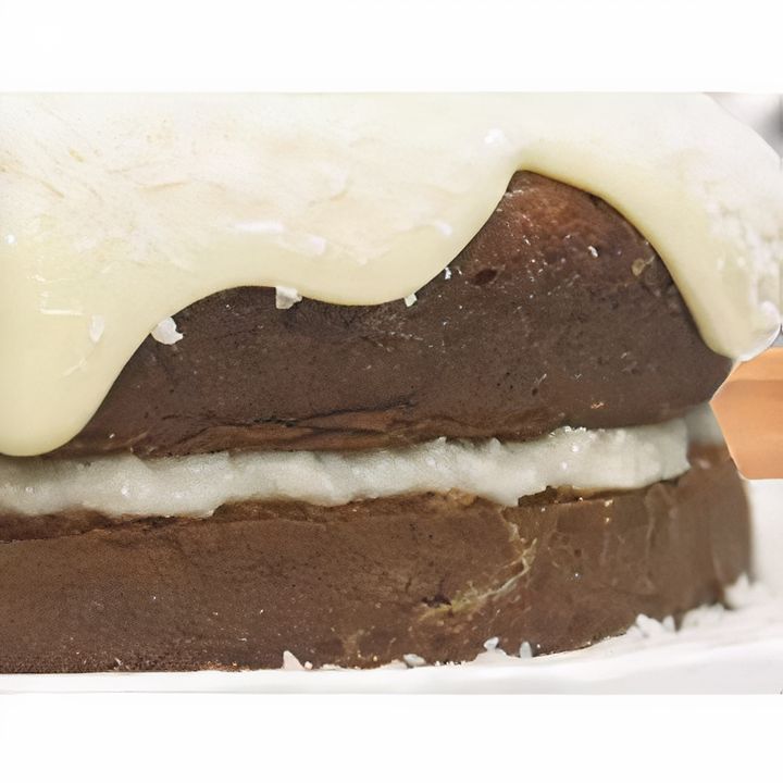 Abacaxi com Coco e Recheio de Beijinho