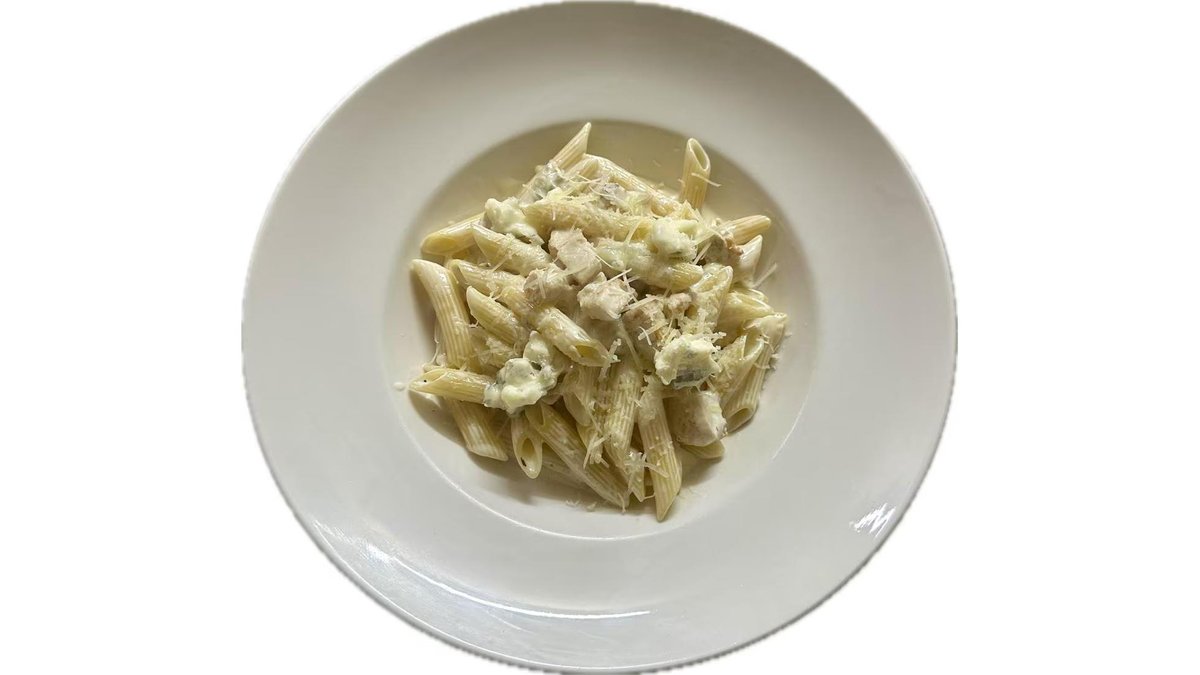 Penne Quattro Formaggi Cu Pui