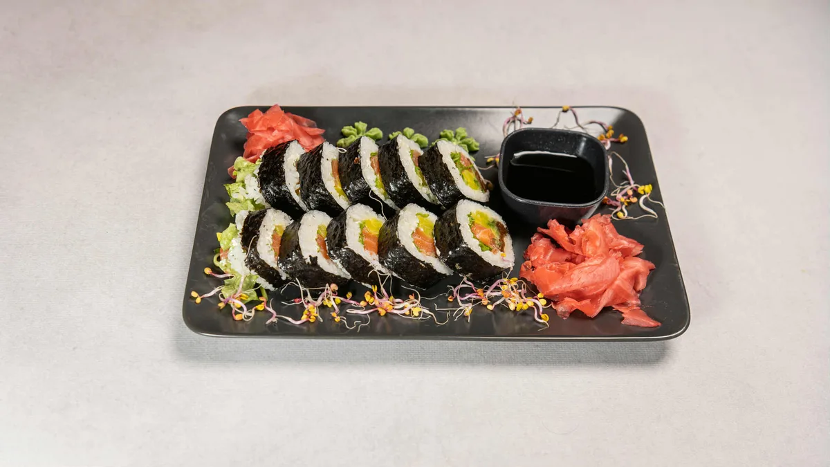 Futomaki łosoś
