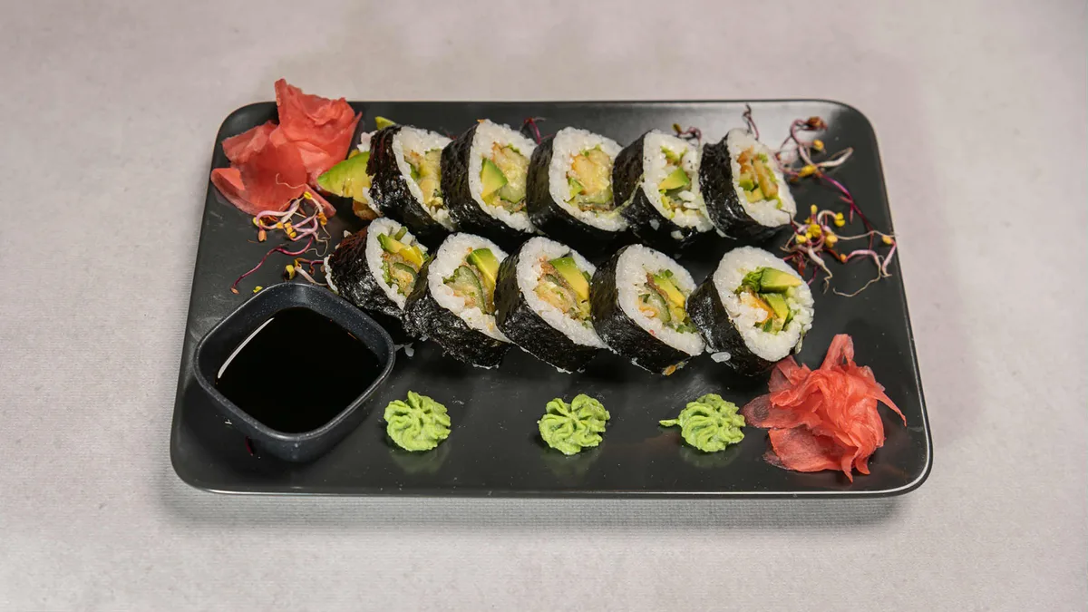 Futomaki philadelphia cukinia w tempurze