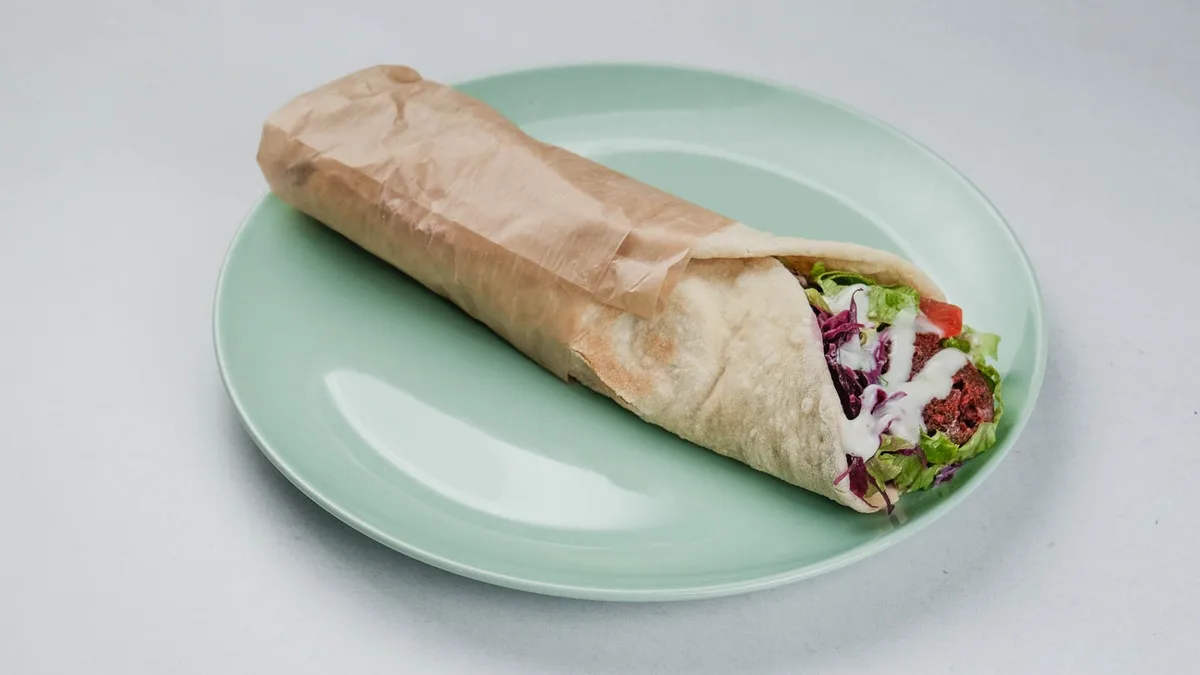 Falafel sendvič cikla