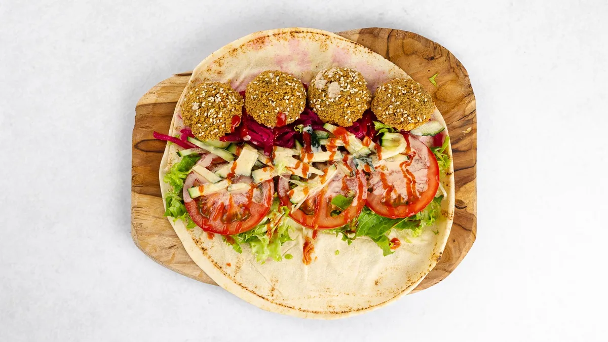 Falafel sendvič
