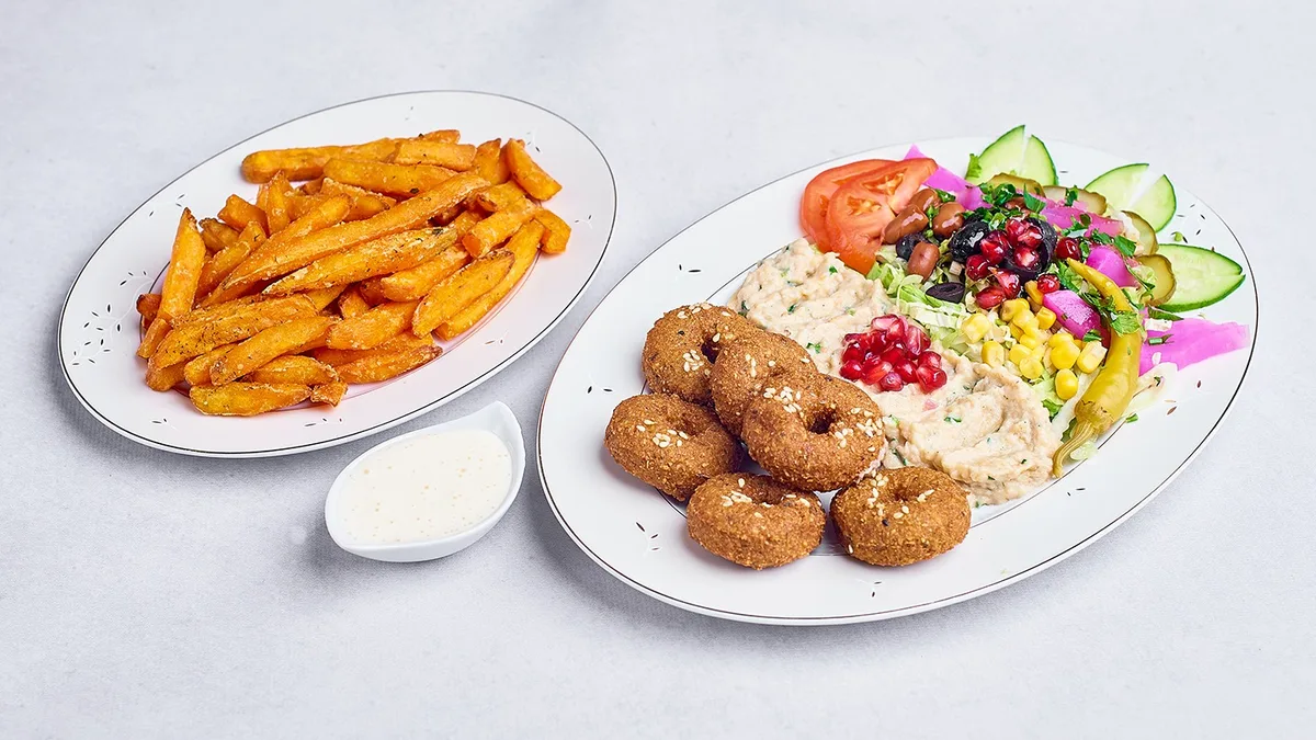 Falafel z baba ghanoush i Frytkami