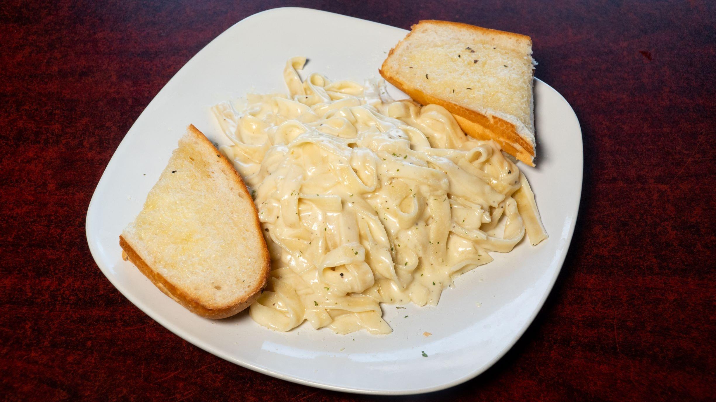 Fettuccine Alfredo