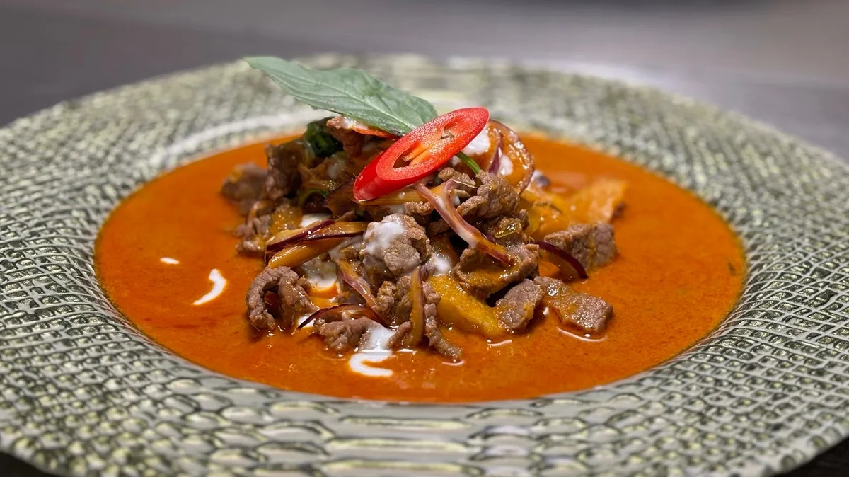 30. Kang Panaeng Neua🌶