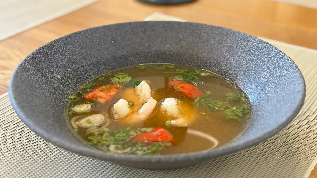5. Tom Yam Koong 🌶