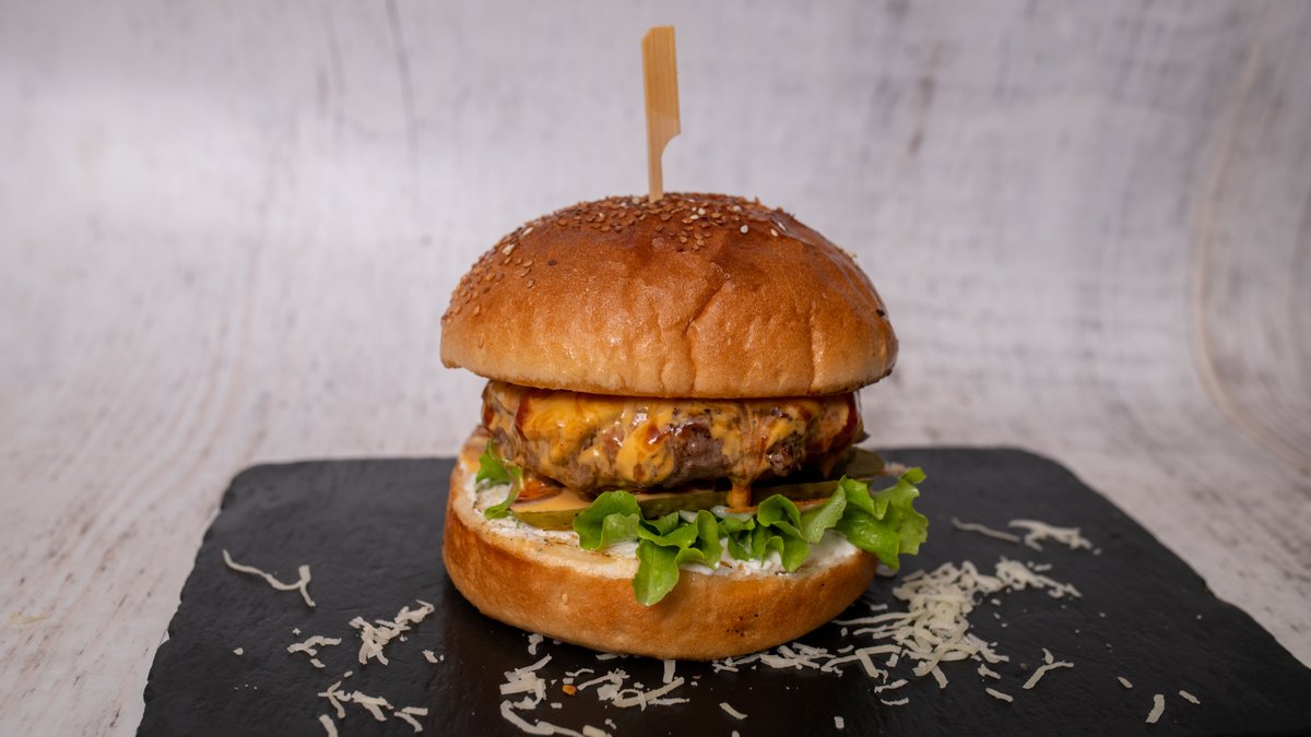 Burger hot