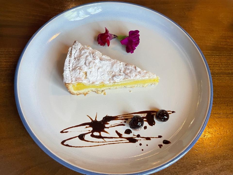 Torta della Nonna