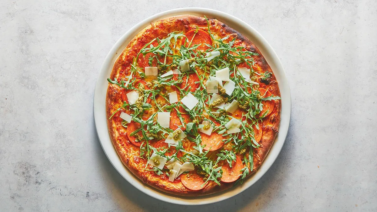 42. Salami e rucola