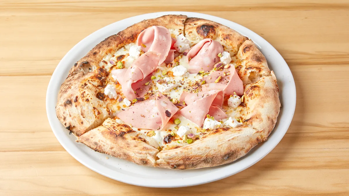 Con mortadella e Pistacchi