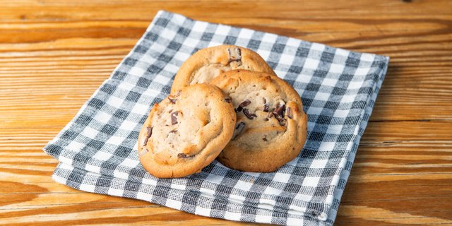 Chocolate Chip Cookies