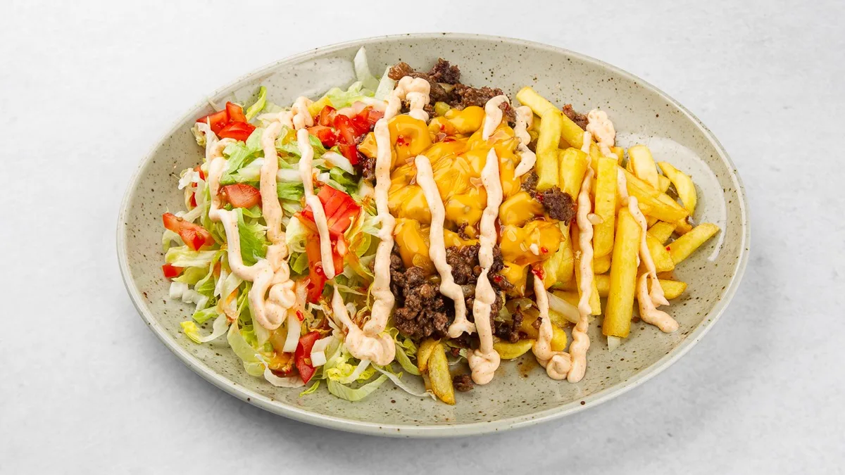 Cheeseburger fries